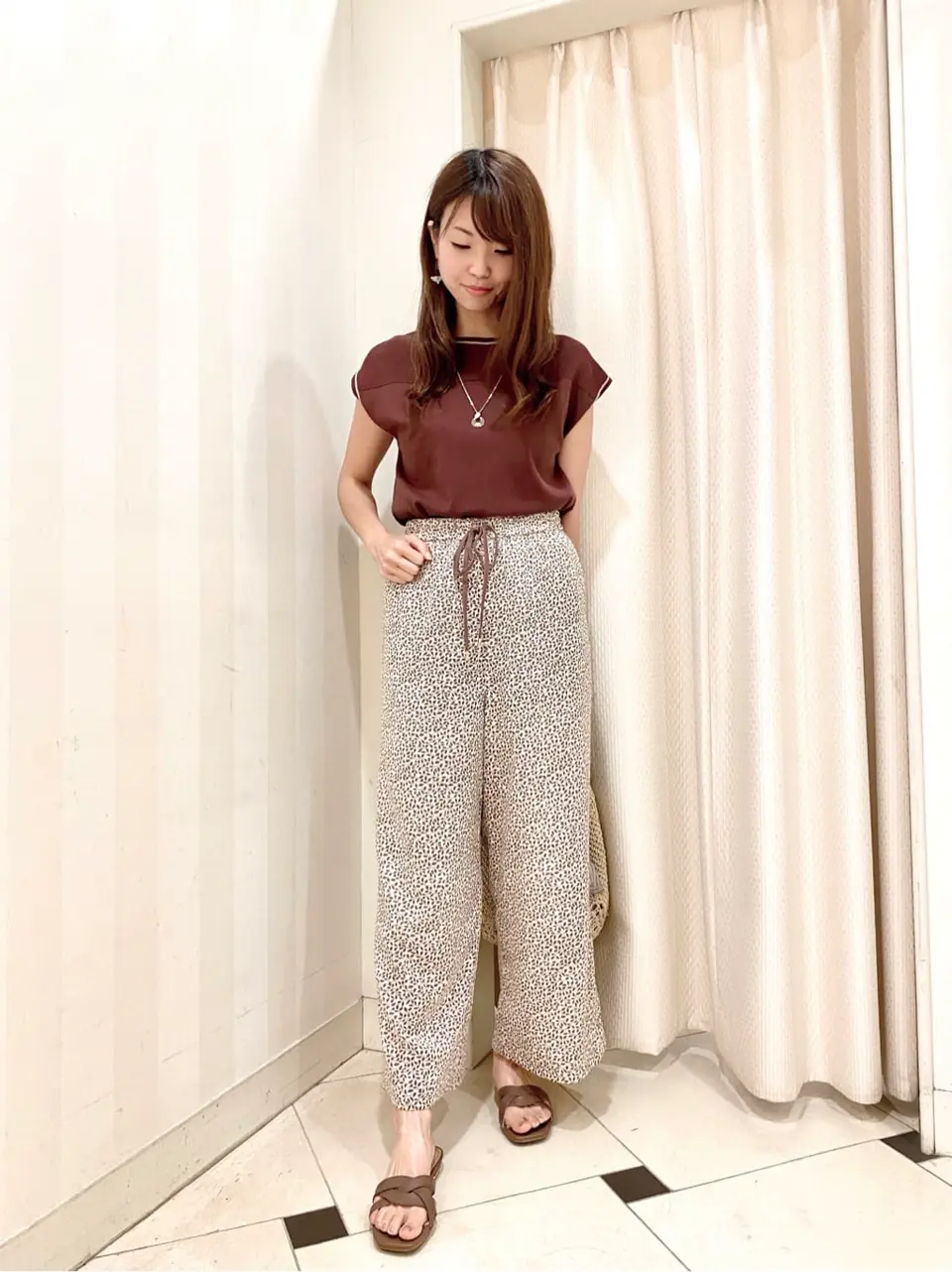 ANY SIS 金井 コーディネート画像