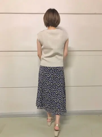 ANY SIS 浅倉 コーディネート画像