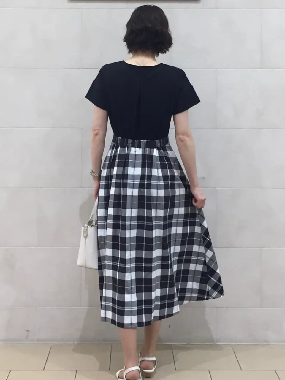 ANY SIS 髙橋 コーディネート画像