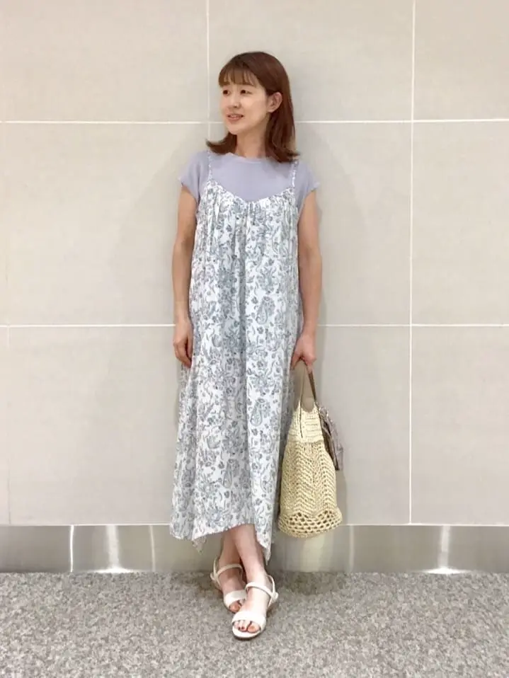 ANY SIS 浅野 コーディネート画像