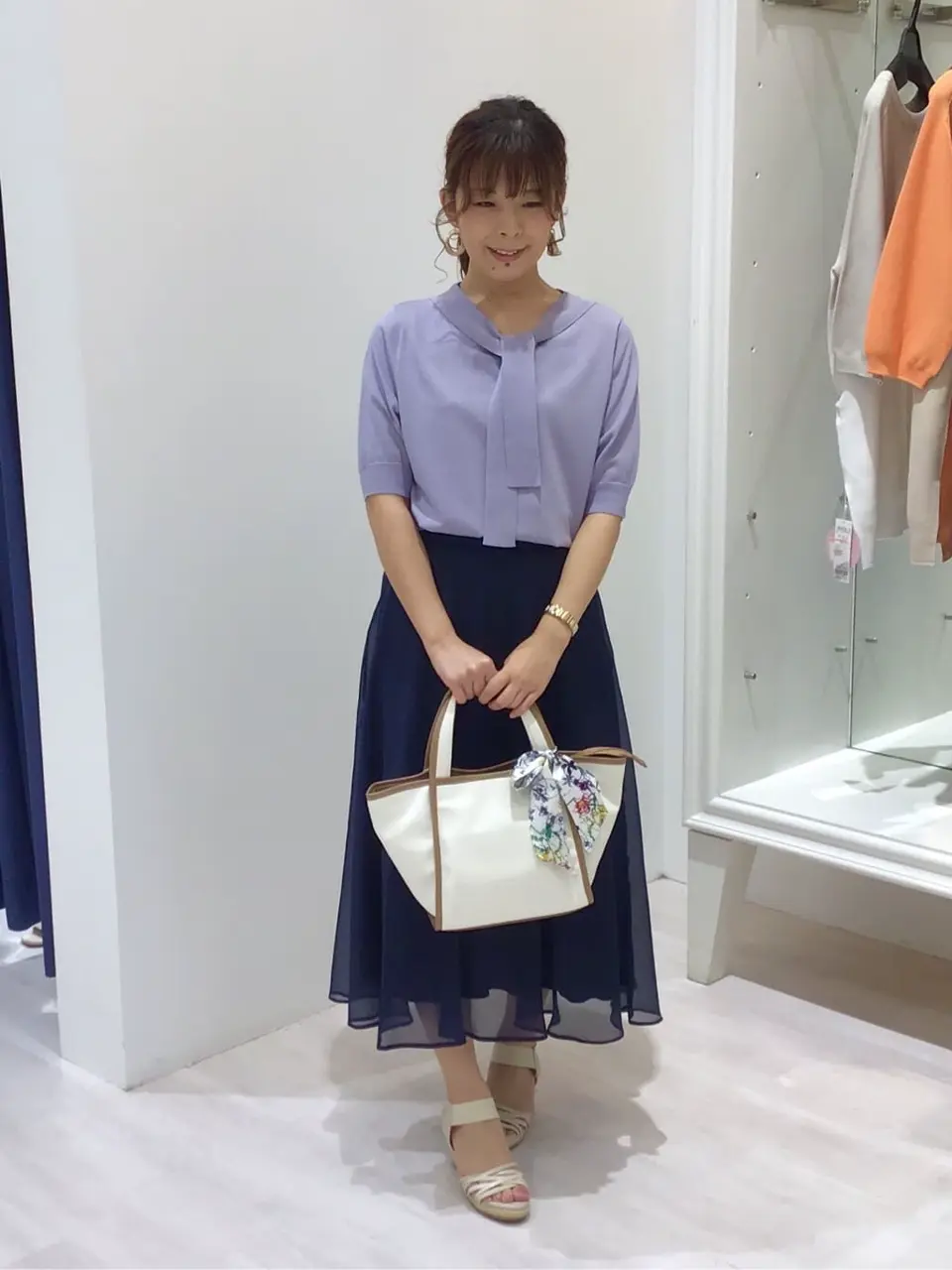 ANY SIS スタッフ コーディネート画像