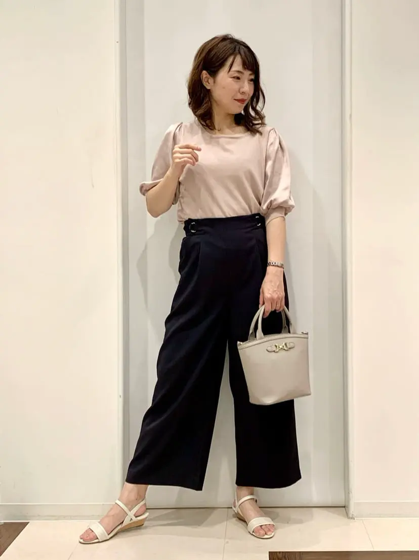 ANY SIS 横田 コーディネート画像