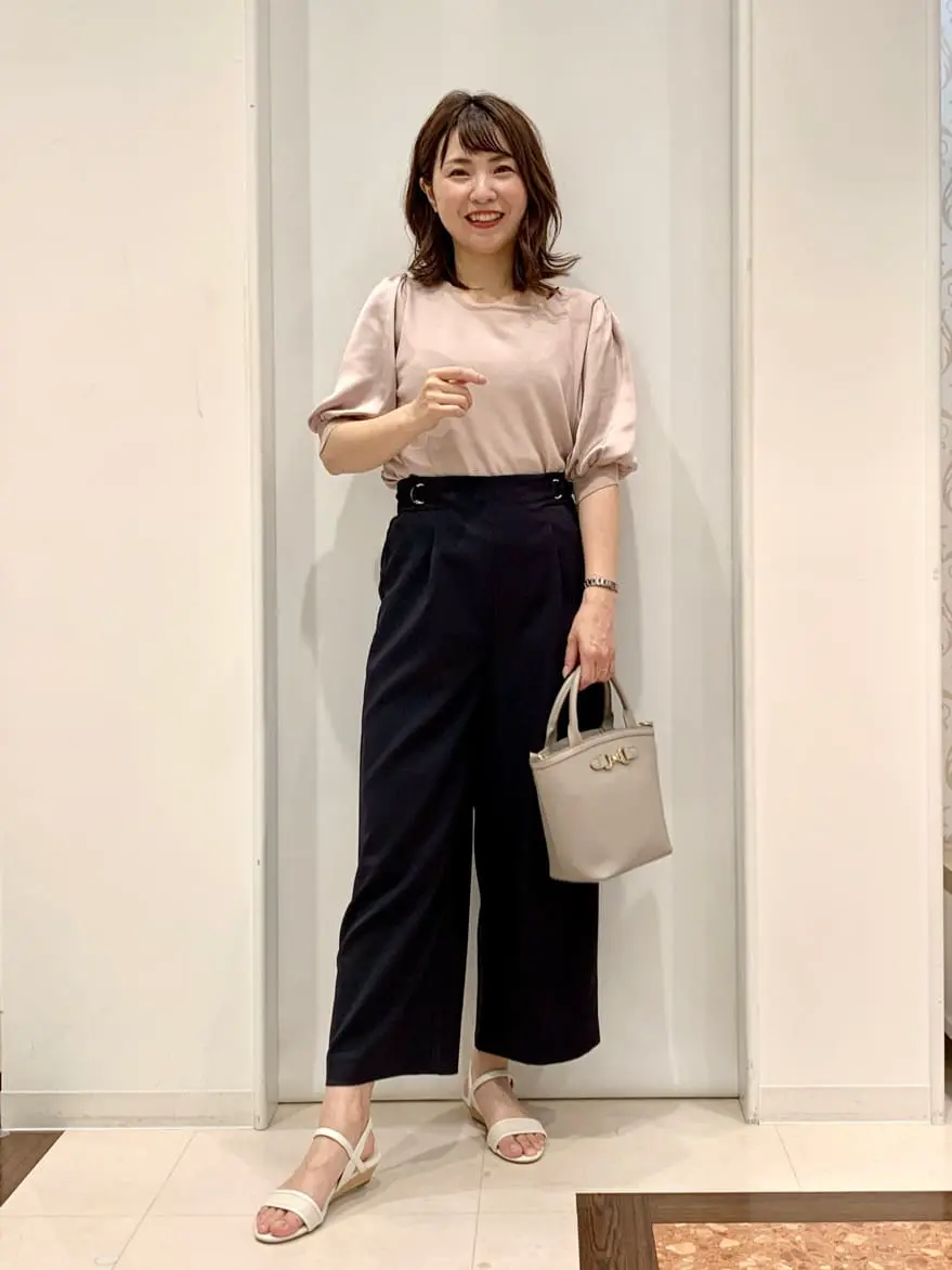 ANY SIS 横田 コーディネート画像