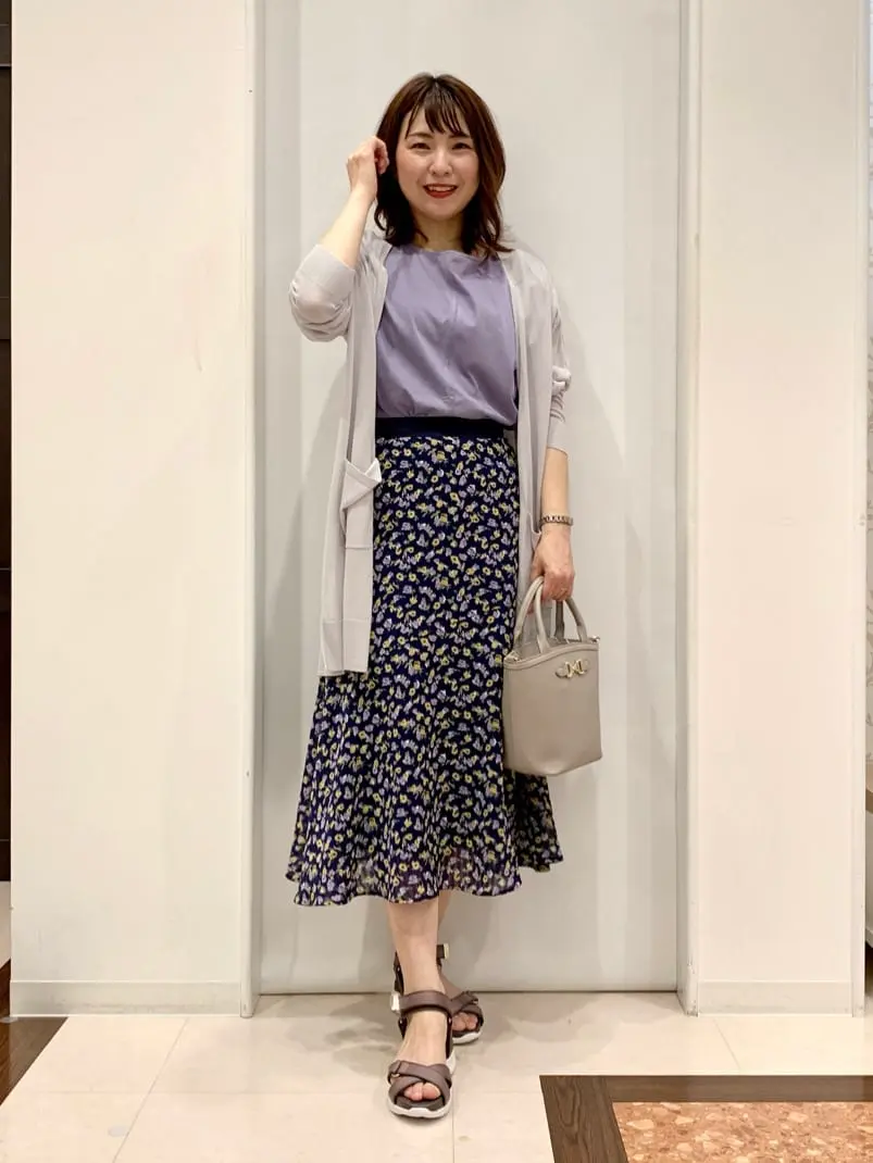 ANY SIS 横田 コーディネート画像