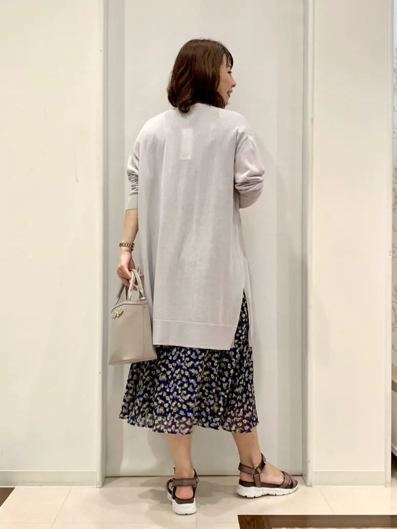 ANY SIS 横田 コーディネート画像