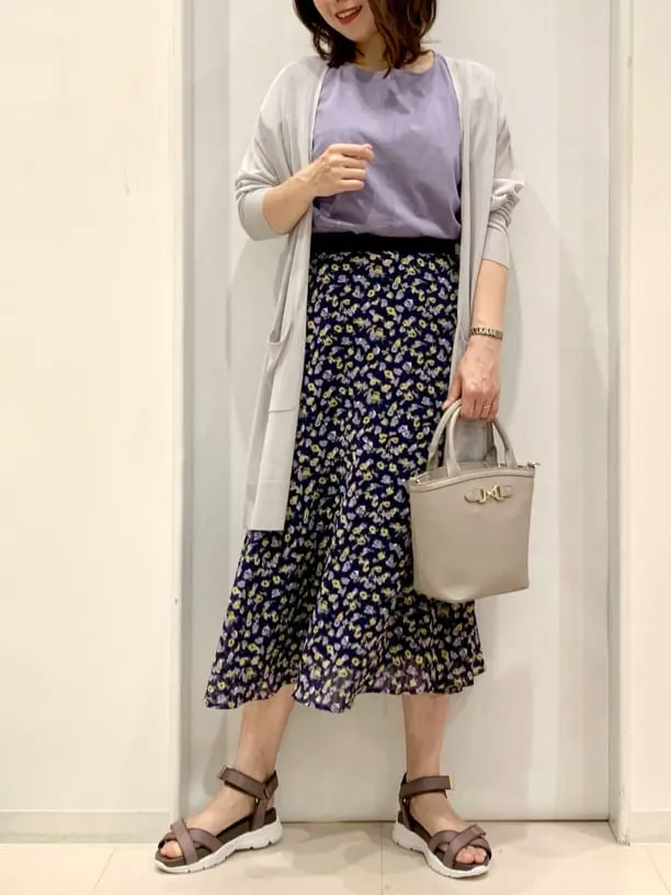 ANY SIS 横田 コーディネート画像