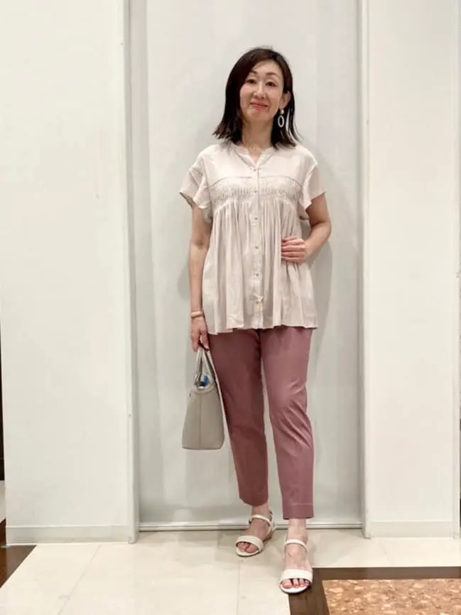 ANY SIS スタッフ コーディネート画像