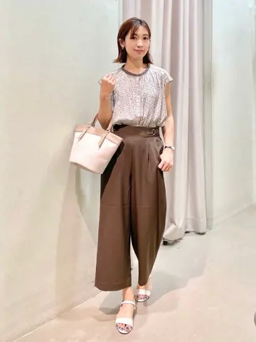 ANY SIS 濱野 コーディネート画像