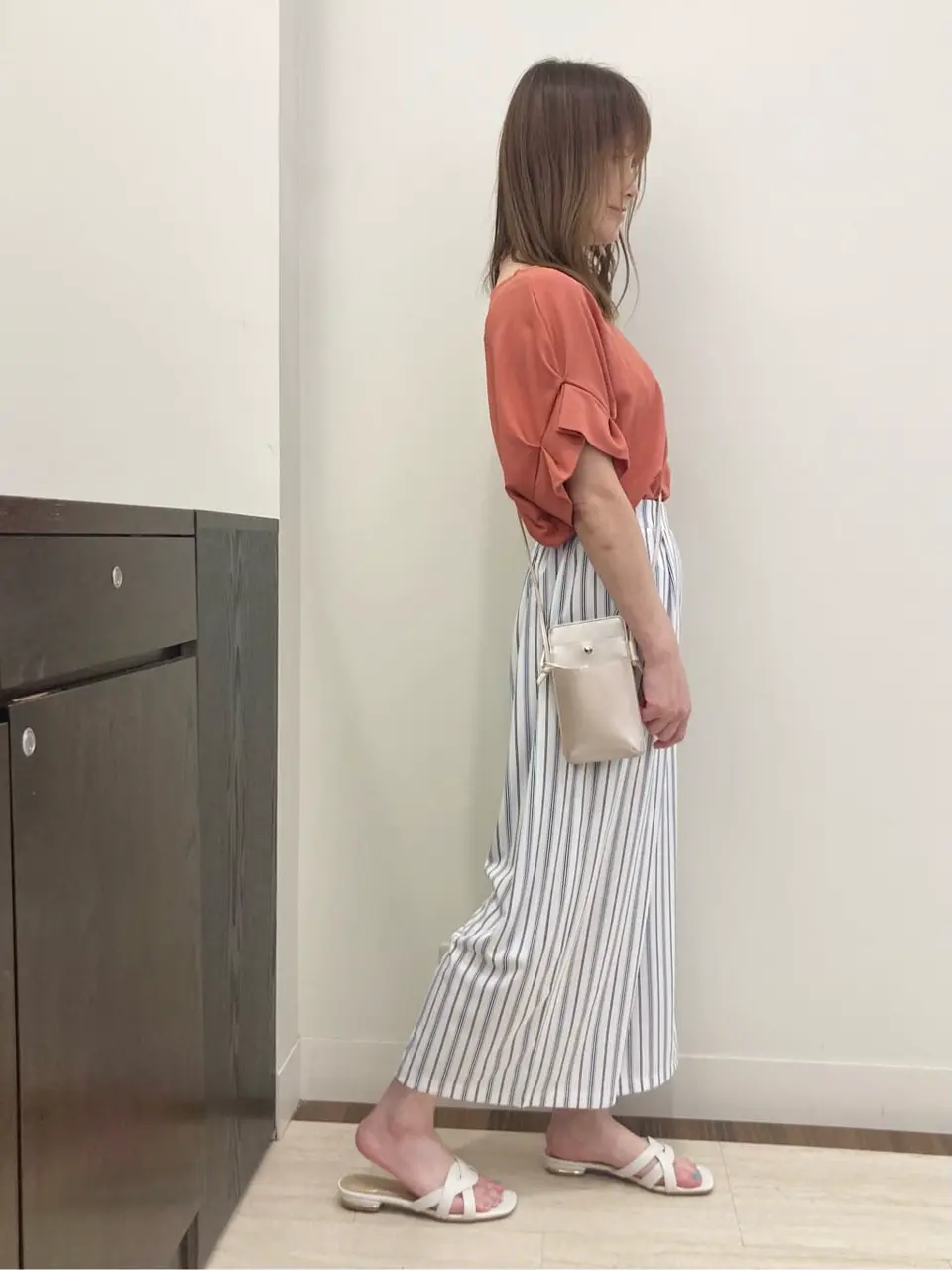 ANY SIS スタッフ コーディネート画像