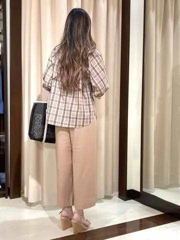 ANY SIS STAFF コーディネート画像