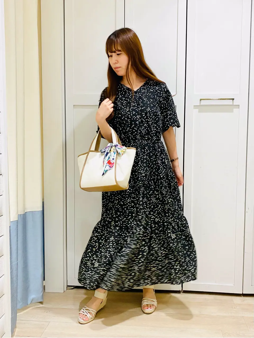 ANY SIS スタッフ コーディネート画像