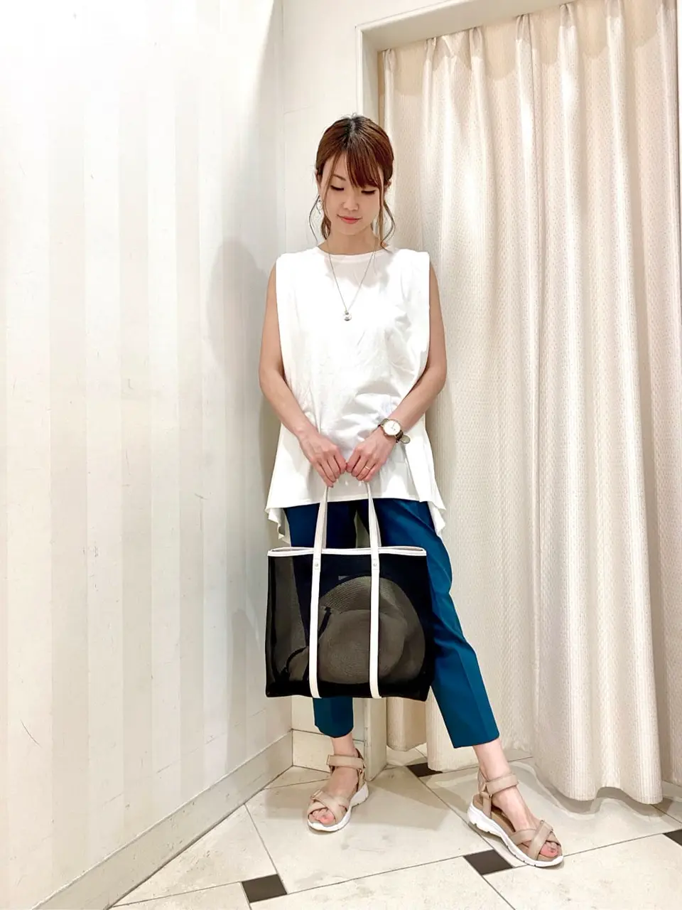 ANY SIS 金井 コーディネート画像