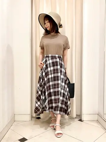 ANY SIS 横尾 コーディネート画像