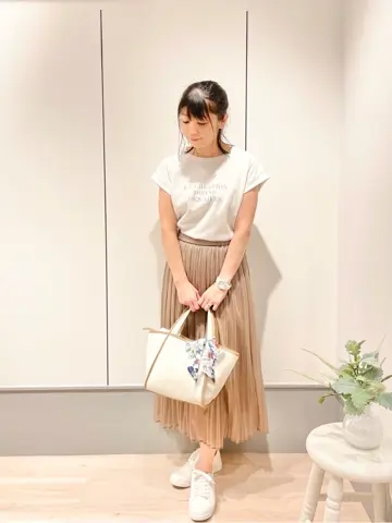 ANY SIS 山本 コーディネート画像