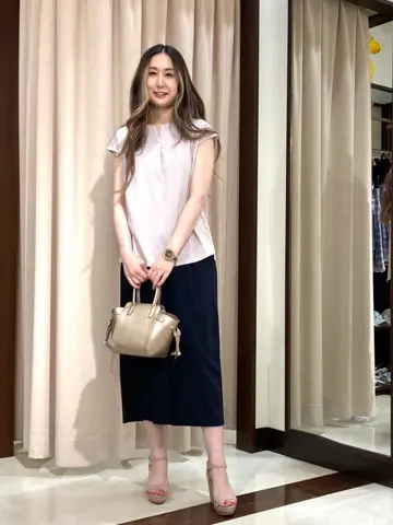 ANY SIS STAFF コーディネート画像