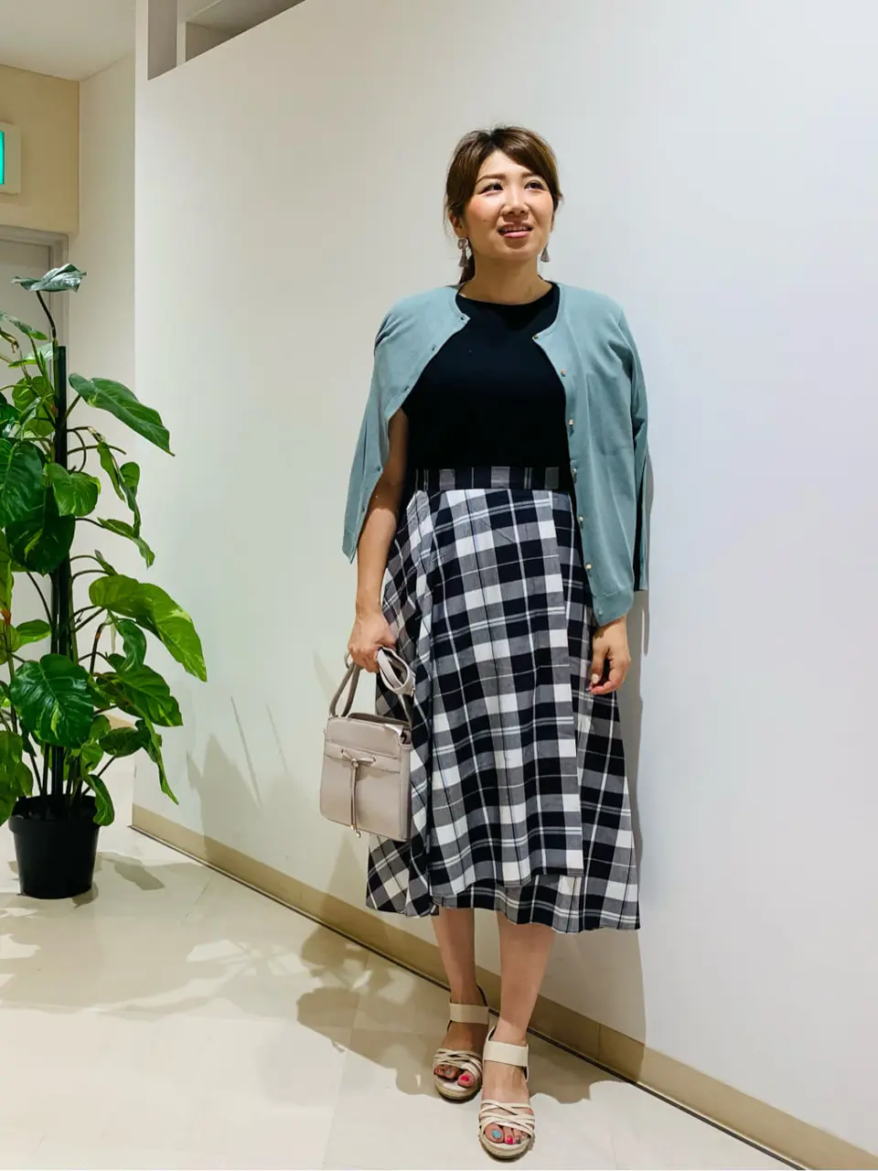 ANY SIS 石川 コーディネート画像