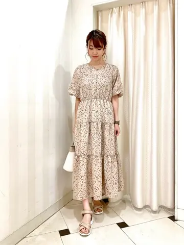 ANY SIS 金井 コーディネート画像