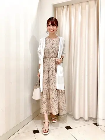 ANY SIS 金井 コーディネート画像