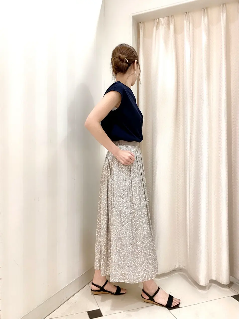 ANY SIS 金井 コーディネート画像