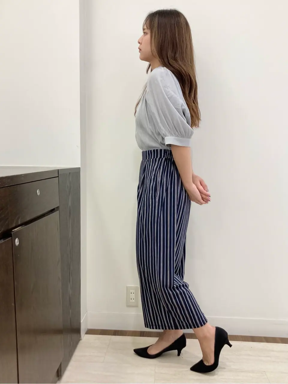 ANY SIS スタッフ コーディネート画像