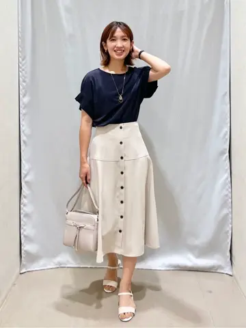 ANY SIS 濱野 コーディネート画像