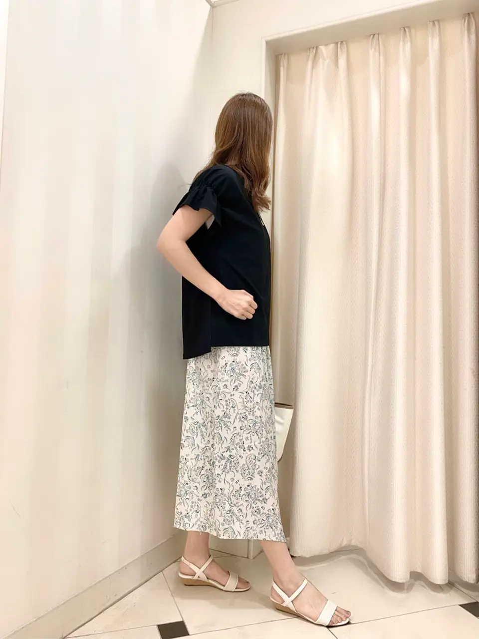 ANY SIS 金井 コーディネート画像