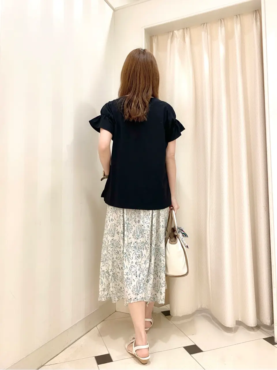 ANY SIS 金井 コーディネート画像