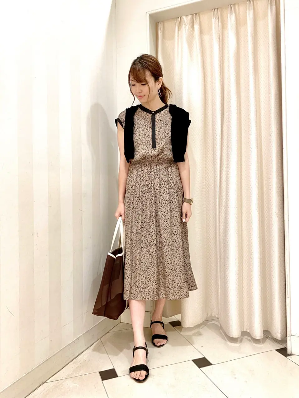 ANY SIS 金井 コーディネート画像