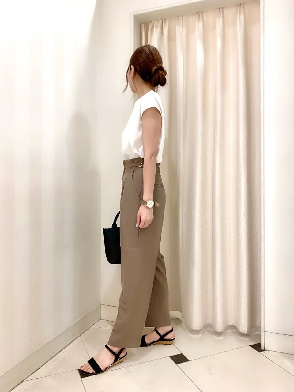 ANY SIS 金井 コーディネート画像