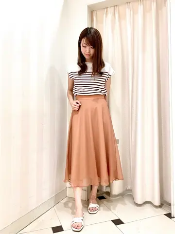 ANY SIS 金井 コーディネート画像