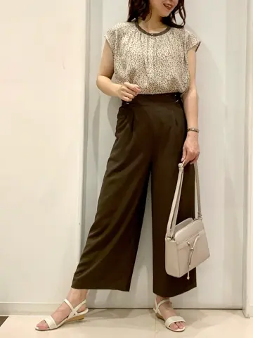 ANY SIS 横田 コーディネート画像