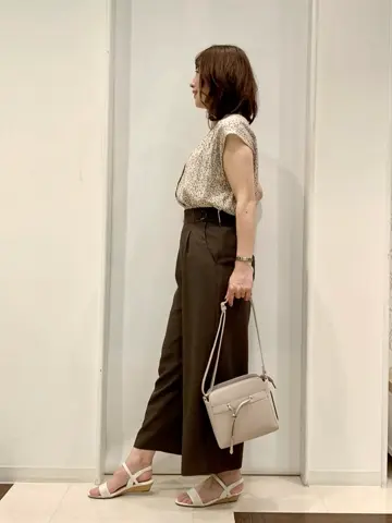 ANY SIS 横田 コーディネート画像