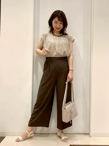 ANY SIS 横田 コーディネート画像