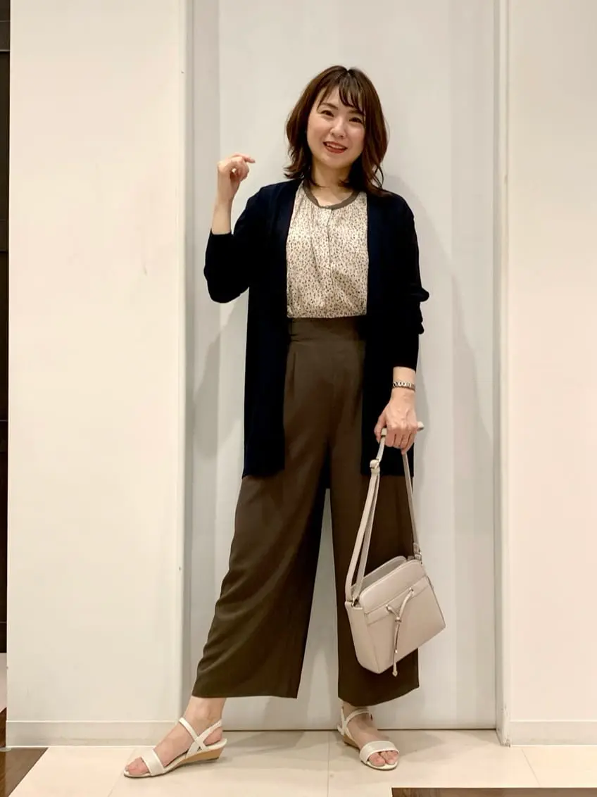 ANY SIS 横田 コーディネート画像