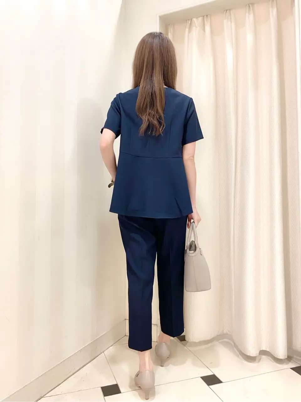 ANY SIS 金井 コーディネート画像