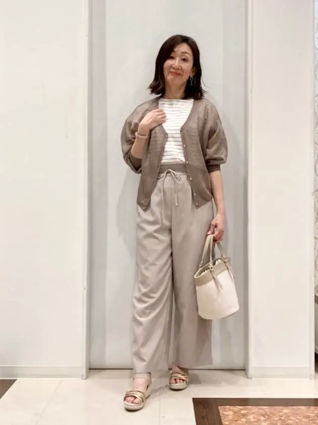 ANY SIS スタッフ コーディネート画像