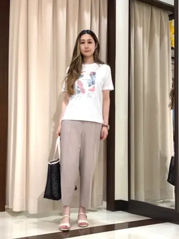 ANY SIS STAFF コーディネート画像