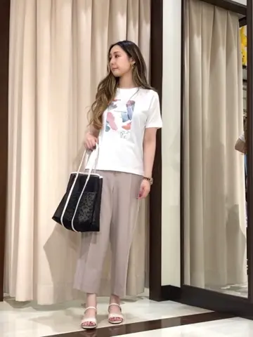 ANY SIS STAFF コーディネート画像