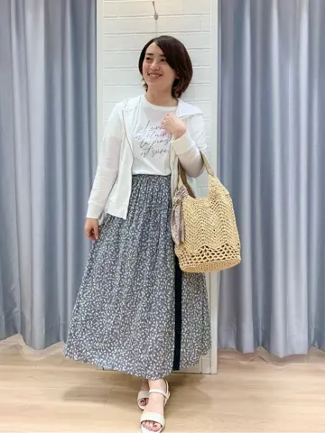 ANY SIS 丸岡 コーディネート画像