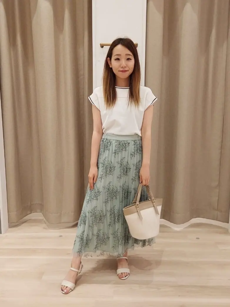 ANY SIS 齋藤 コーディネート画像