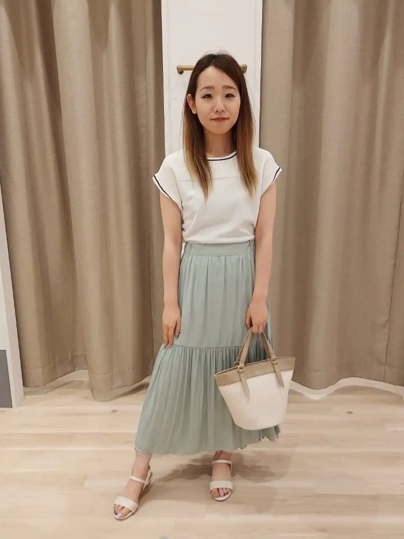 ANY SIS 齋藤 コーディネート画像