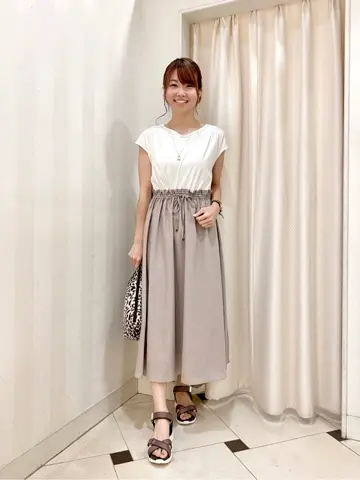 ANY SIS 金井 コーディネート画像