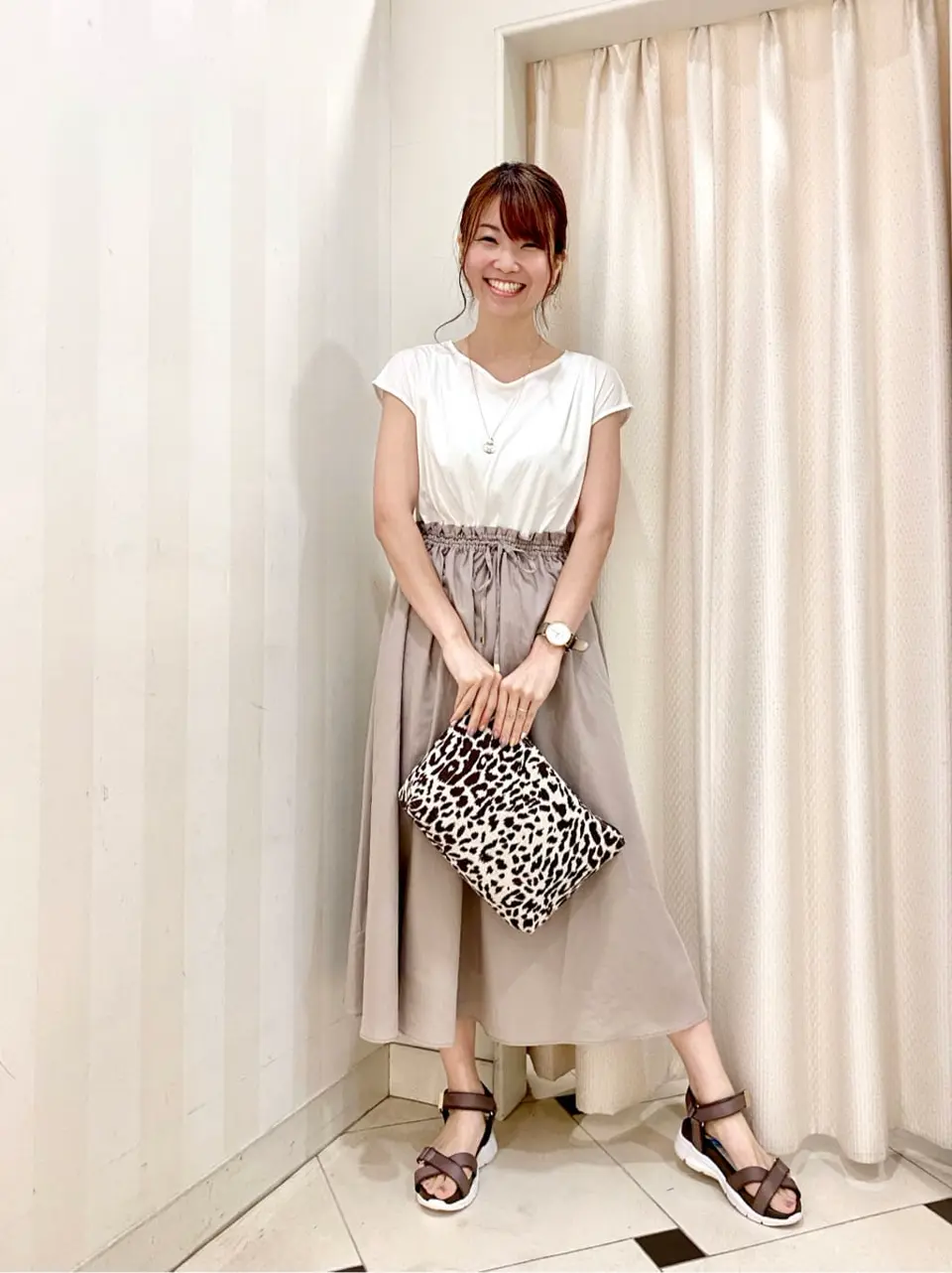 ANY SIS 金井 コーディネート画像