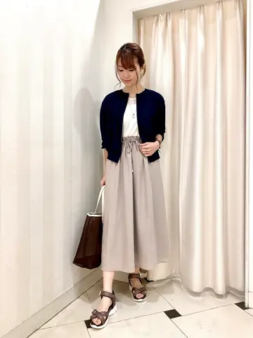 ANY SIS 金井 コーディネート画像