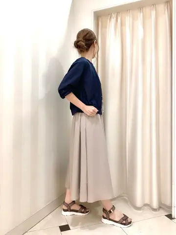 ANY SIS 金井 コーディネート画像