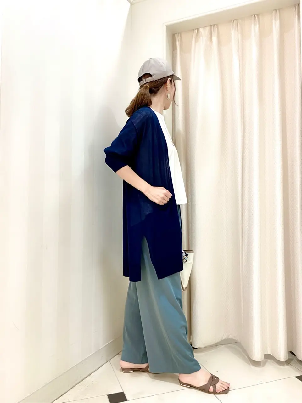 ANY SIS 金井 コーディネート画像