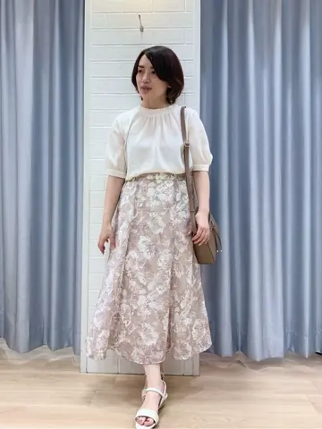 ANY SIS 丸岡 コーディネート画像