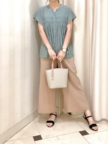 ANY SIS 金井 コーディネート画像