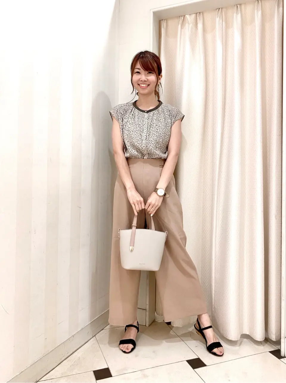 ANY SIS 金井 コーディネート画像