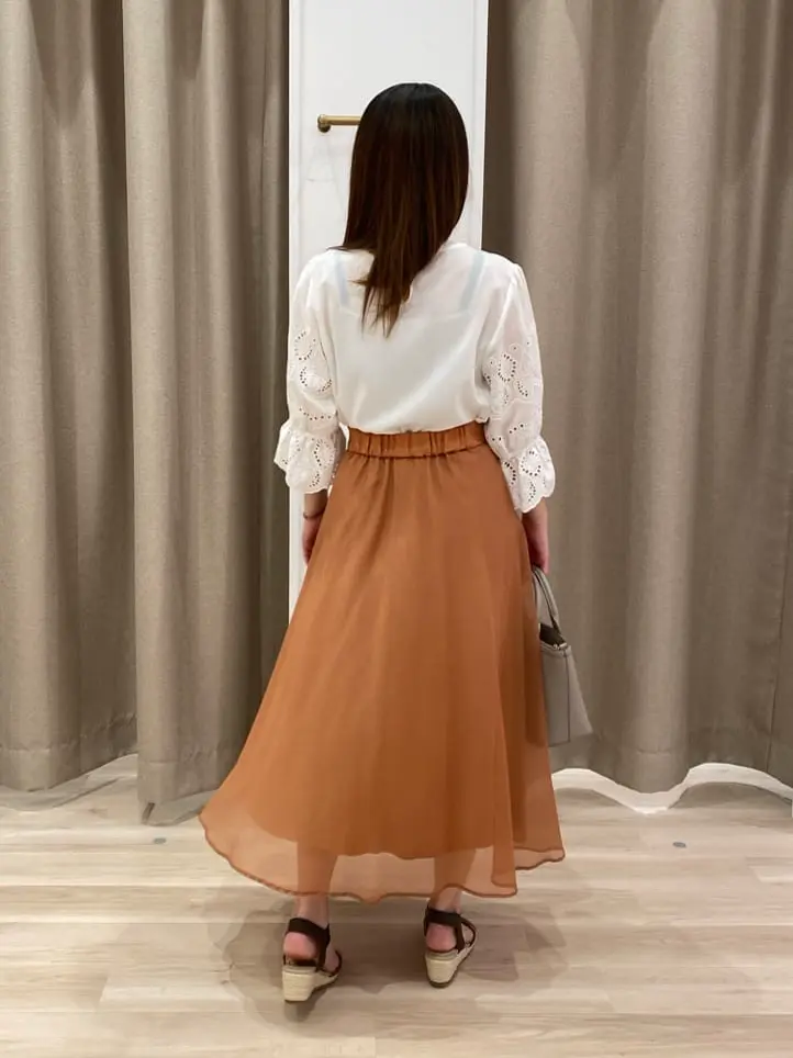 ANY SIS 瀬野 コーディネート画像